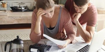 couple worried about Inflation impact on household budgets